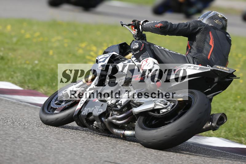 /53 16.09.2025 Track Day Domi Aegerter ADR/Gruppe rot/66